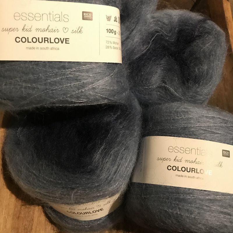 Essentials Super Kid Mohair - Loves Silk Colourlove