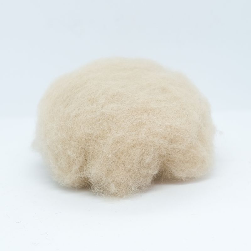 Kardet ull 50g